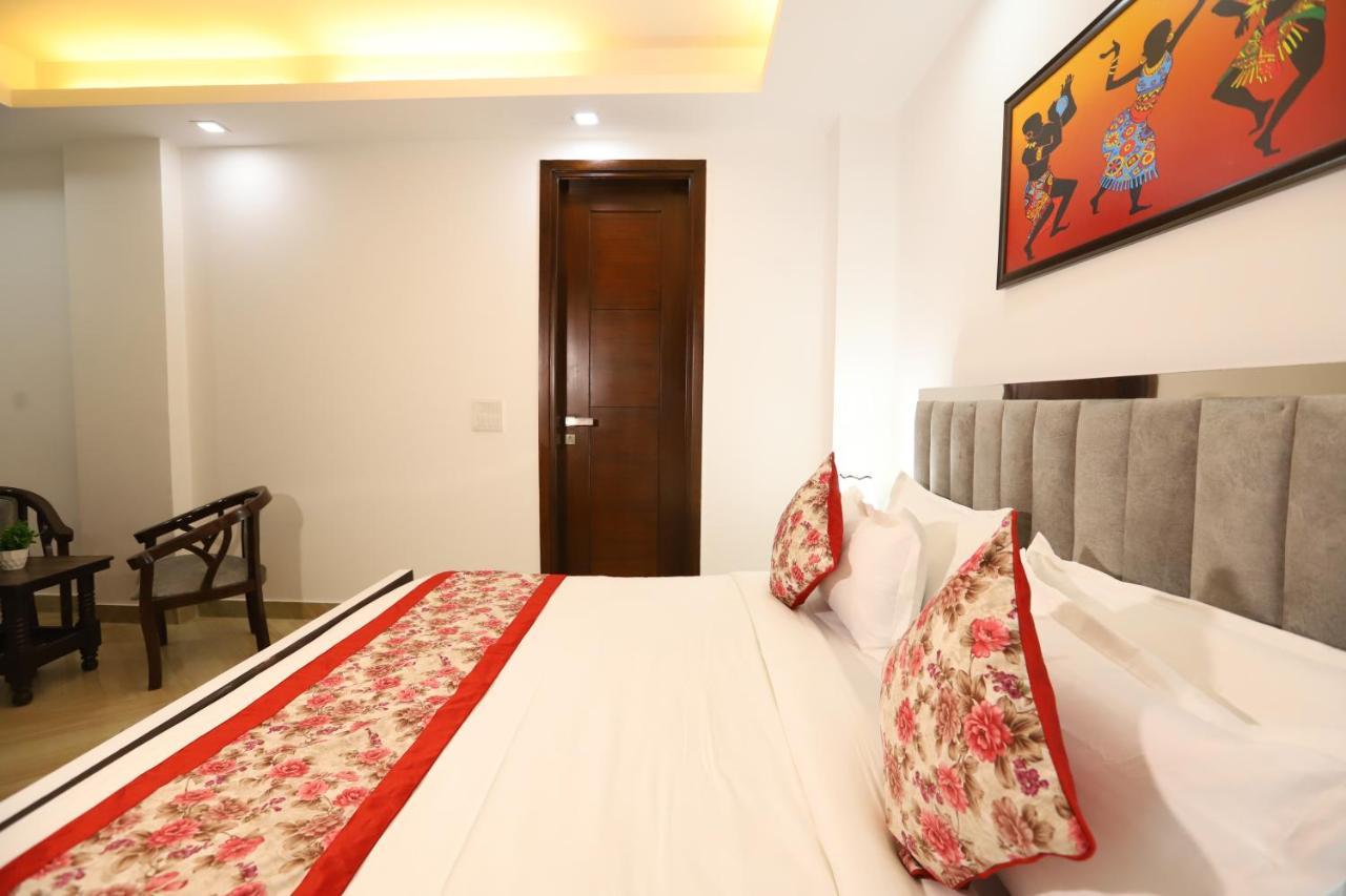 Hotel Nature View Green Park Metro Couple Friendly นิวเดลี ภายนอก รูปภาพ
