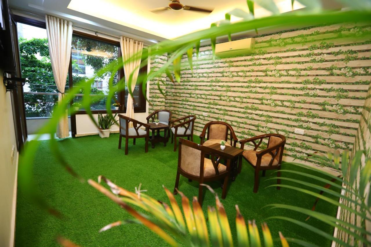 Hotel Nature View Green Park Metro Couple Friendly นิวเดลี ภายนอก รูปภาพ