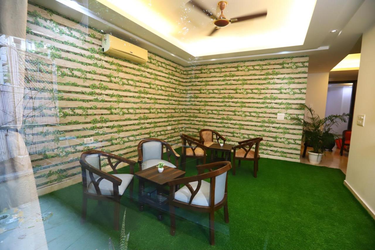 Hotel Nature View Green Park Metro Couple Friendly นิวเดลี ภายนอก รูปภาพ